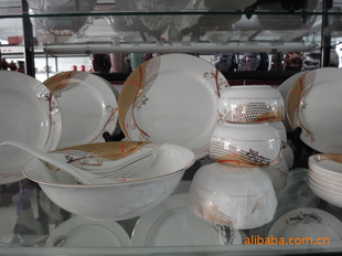 (淄博29頭)專業(yè)訂制(zhì)商務骨瓷餐具禮品套裝